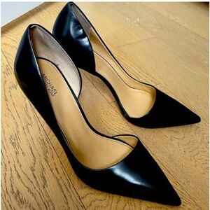 6.5 Womens MICHAEL Michael Kors Julieta D'Orsay Heels Black used in box